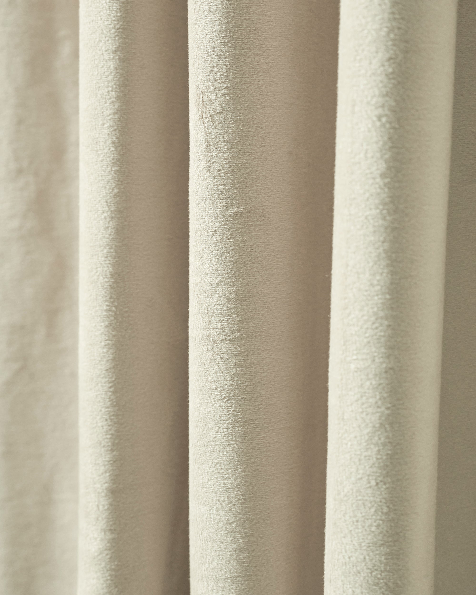 Classic 4 Layers Velvet Heavyweight Soundproof Thermal 100% Blackout Custom Curtain