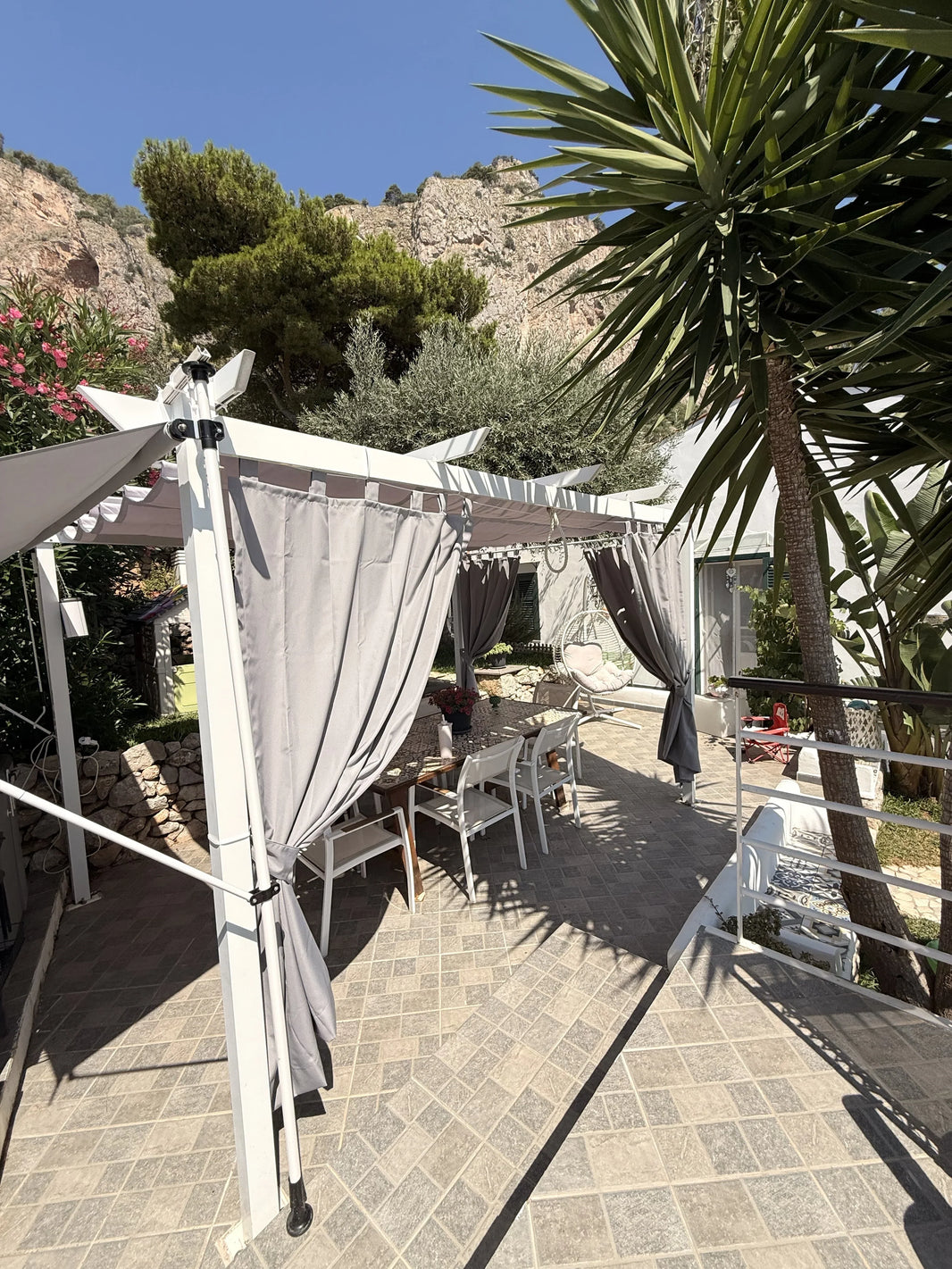 Your Guide to Motorized Shades for Patio