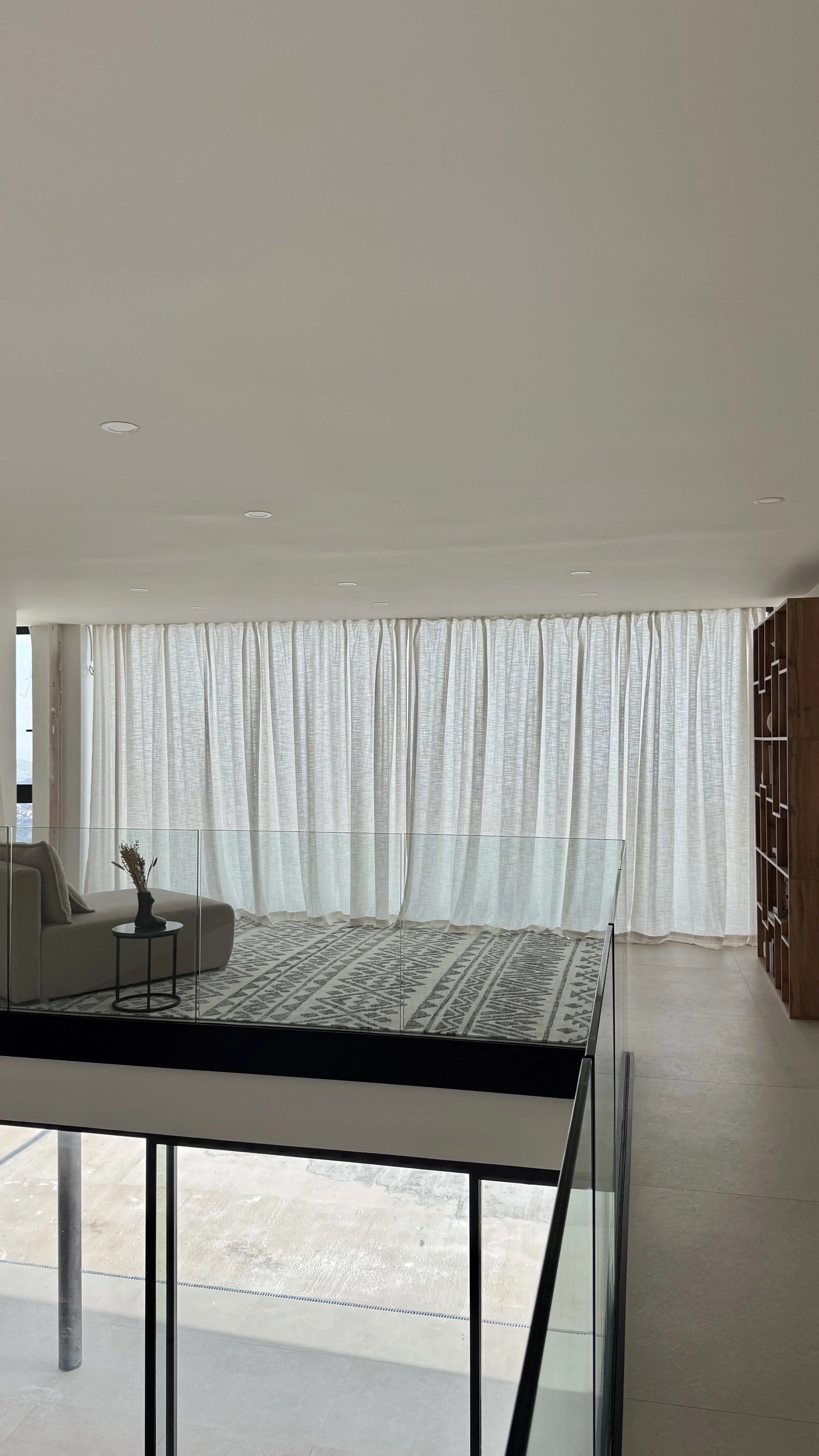 Curtain tracks vs rods: which is better for wide, tall, or awkward windows?