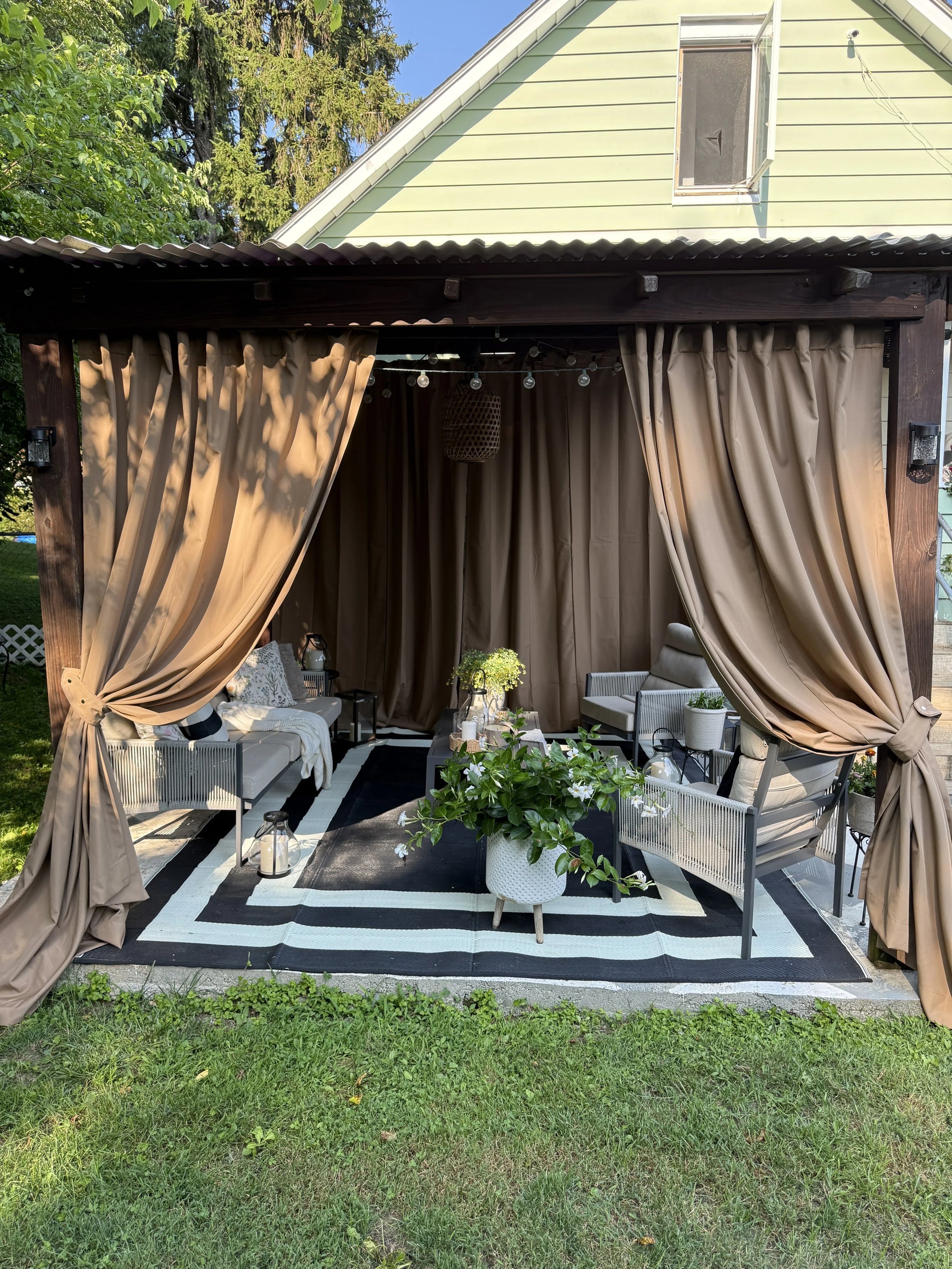 Fade resistant outdoor curtains: what actually holds up in sun