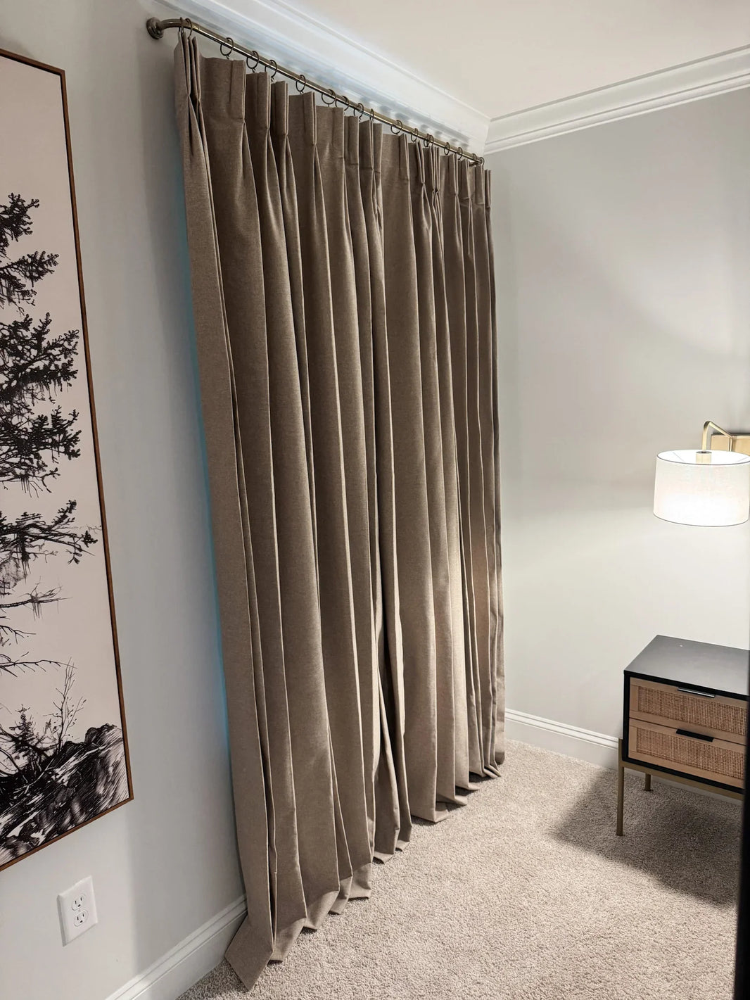 Do thermal curtains keep cold out?