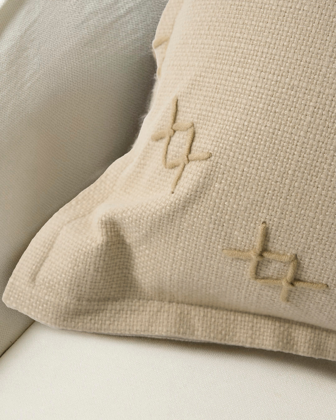 Arden Textured Yarn Stitched Throw Pillowcase - TheHues