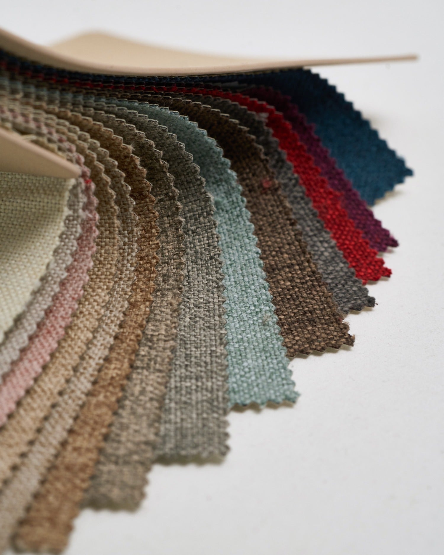 Victoria 100% Blackout OEKO Swatch Book — 14 Colors