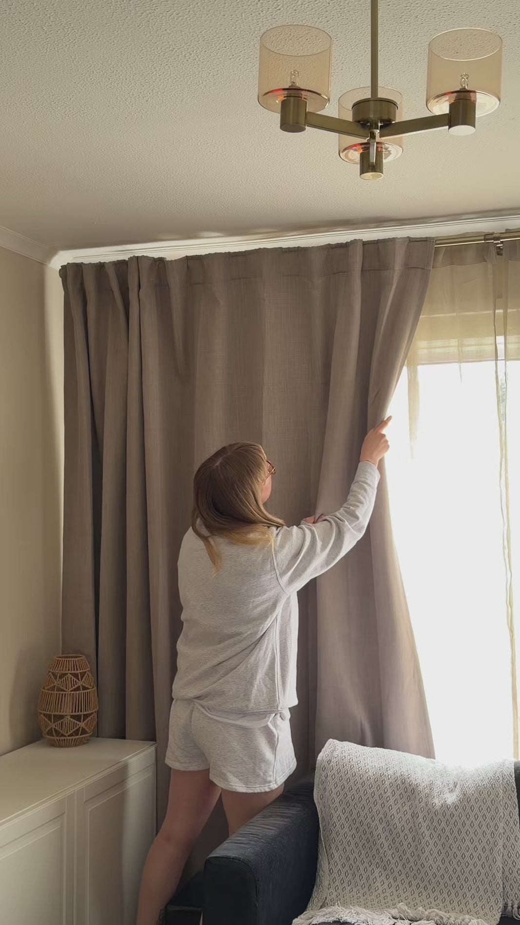 Zoe-Angora-PRIVACY-Back Tab & Rod Pocket-emmyrosam — video 1