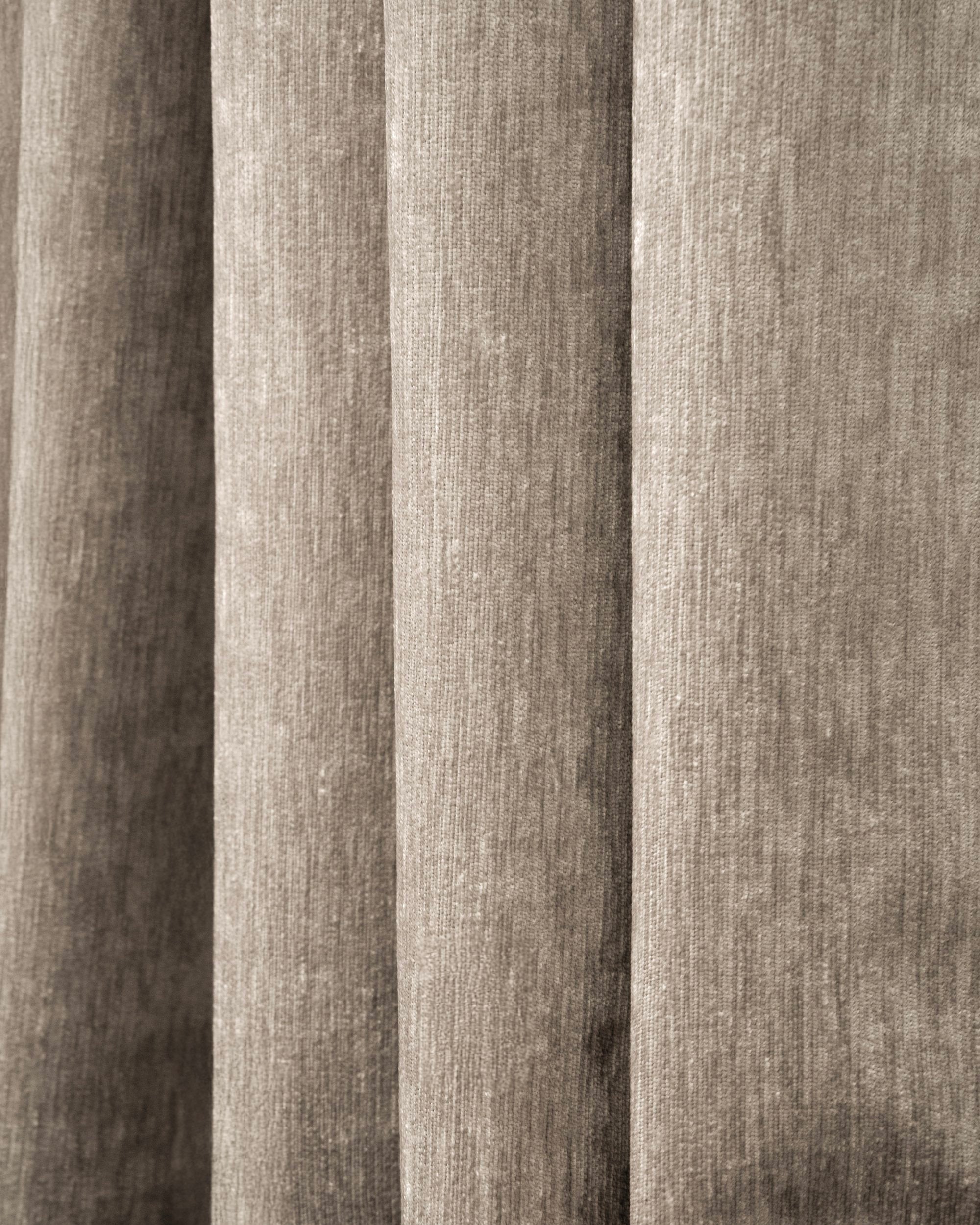 Quinn Blackout Velvet Custom Curtain - Thumbnail 5