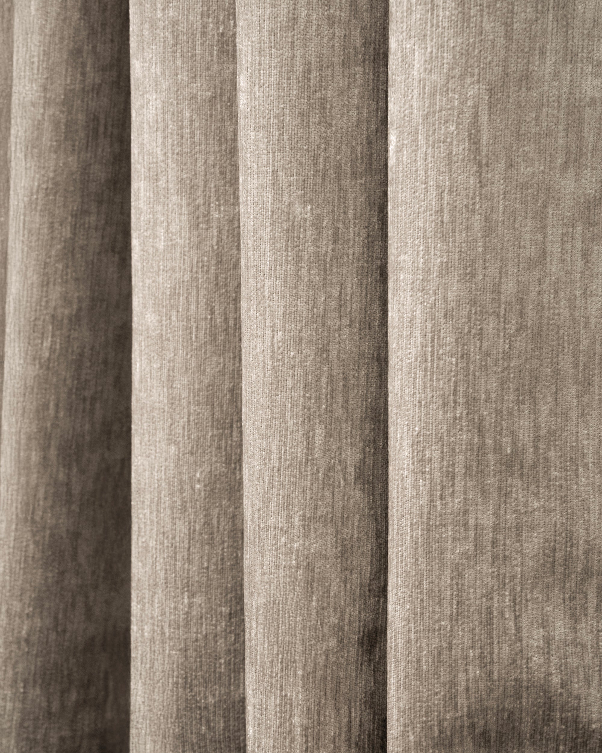 Quinn 4 Layers OEKO Heavyweight Soundproof Thermal 100% Blackout Velvet Custom Curtain