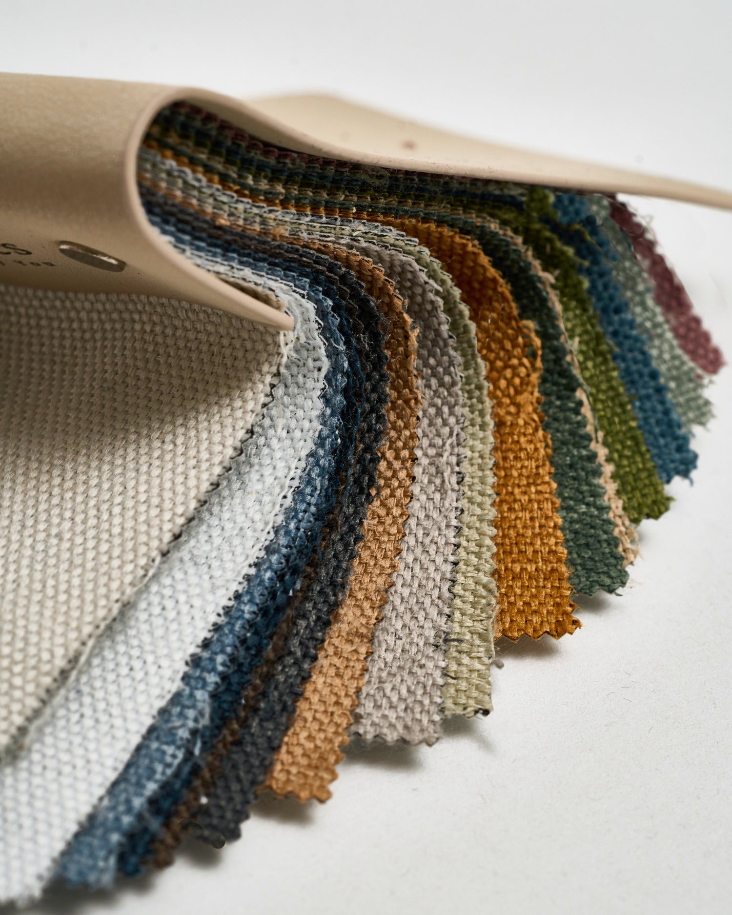 Zoe Linen Look Swatch Book — 17 Colors