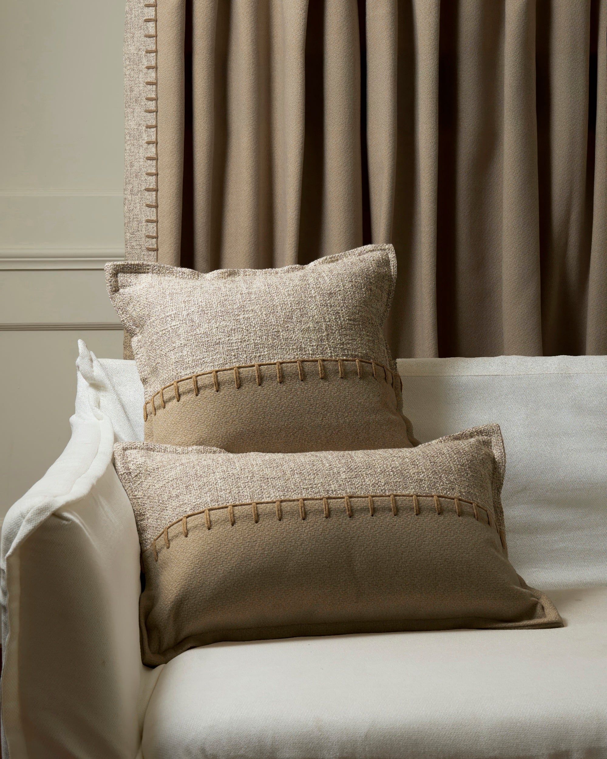 Zane Wool Blend Yarn Stitched Lumbar Pillowcase