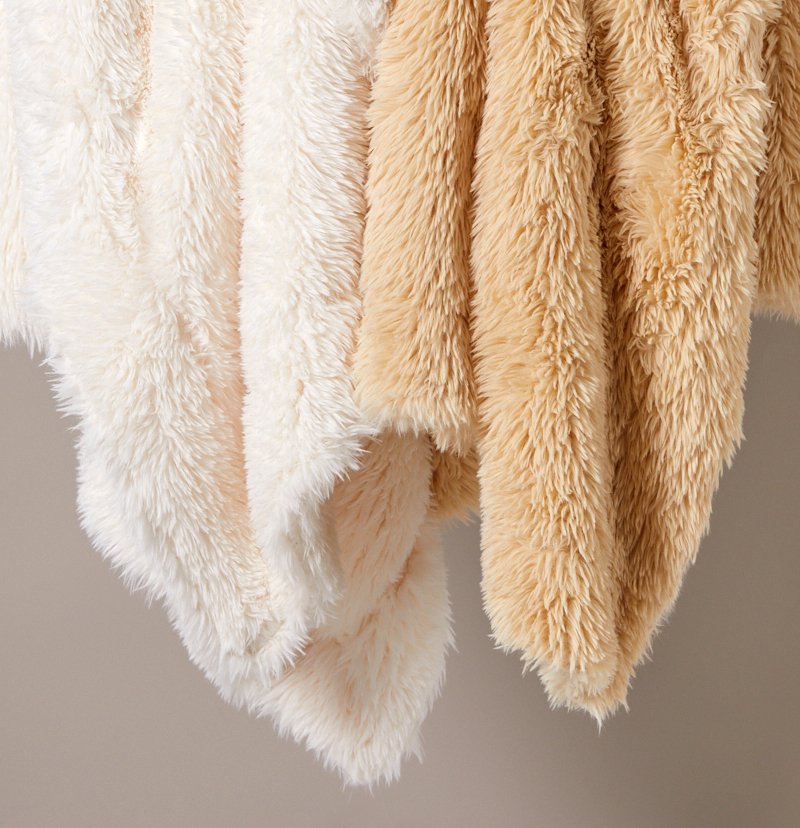 Magaschoni faux fur beige throw best !